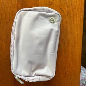 Everywhere Belt Bag Lilac